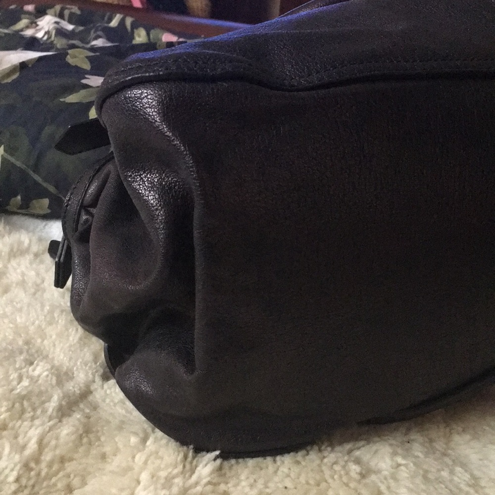 Burberry Rennoch Bowling Tote Bag - Picture 7 of 15